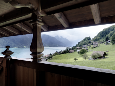 A04 Innenarchitektur Chalet Umbau Basel Brienzersee Aussicht Holzbau